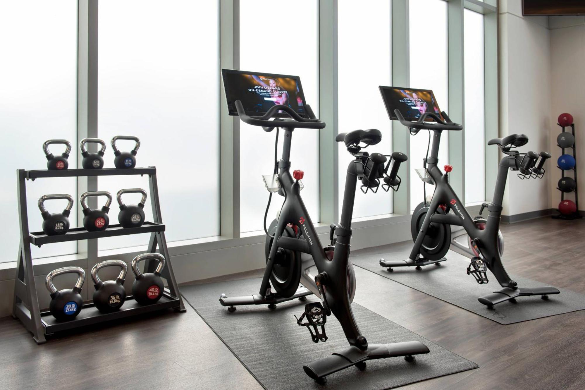 North Marriott & Conference Center Hotel 3*