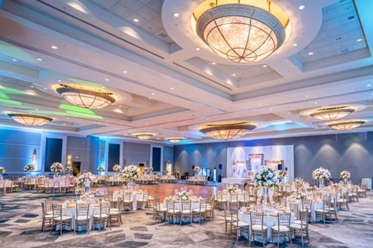 Hotel North Marriott & Conference Center