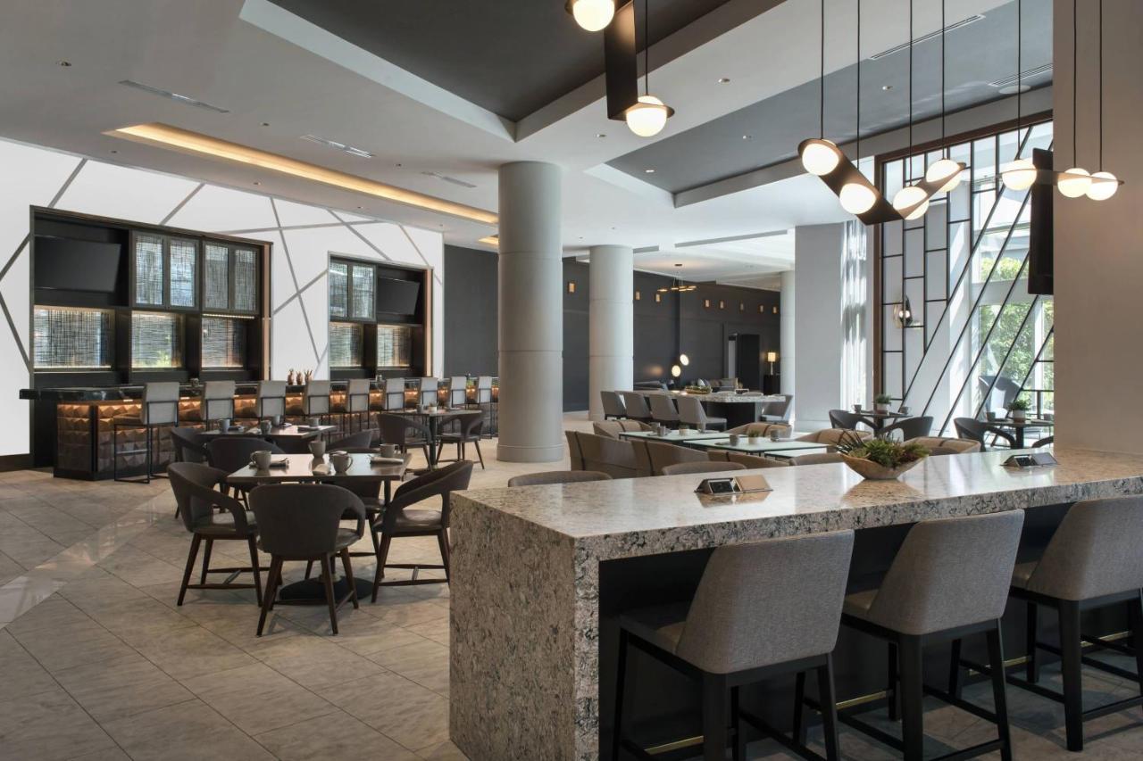 Hotel North Marriott & Conference Center 3*